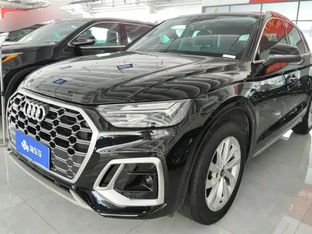 AUDI Q5L 2021