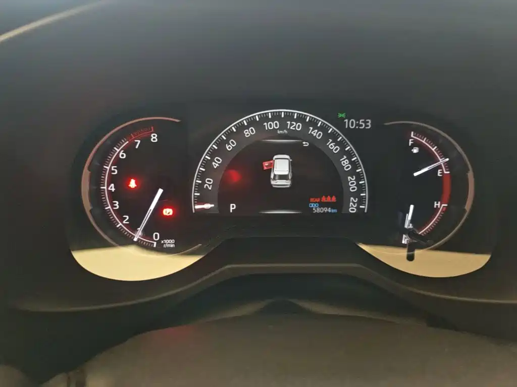 Toyota RAV4 — миниатюра 12