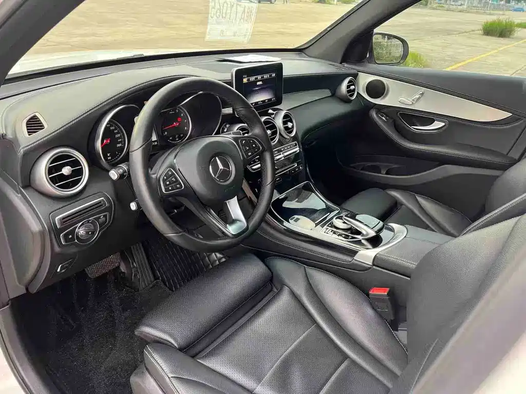 Mercedes-Benz GLC — миниатюра 8