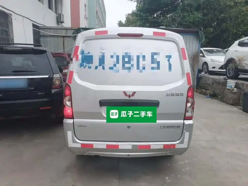 Wuling Rongguang — миниатюра 6
