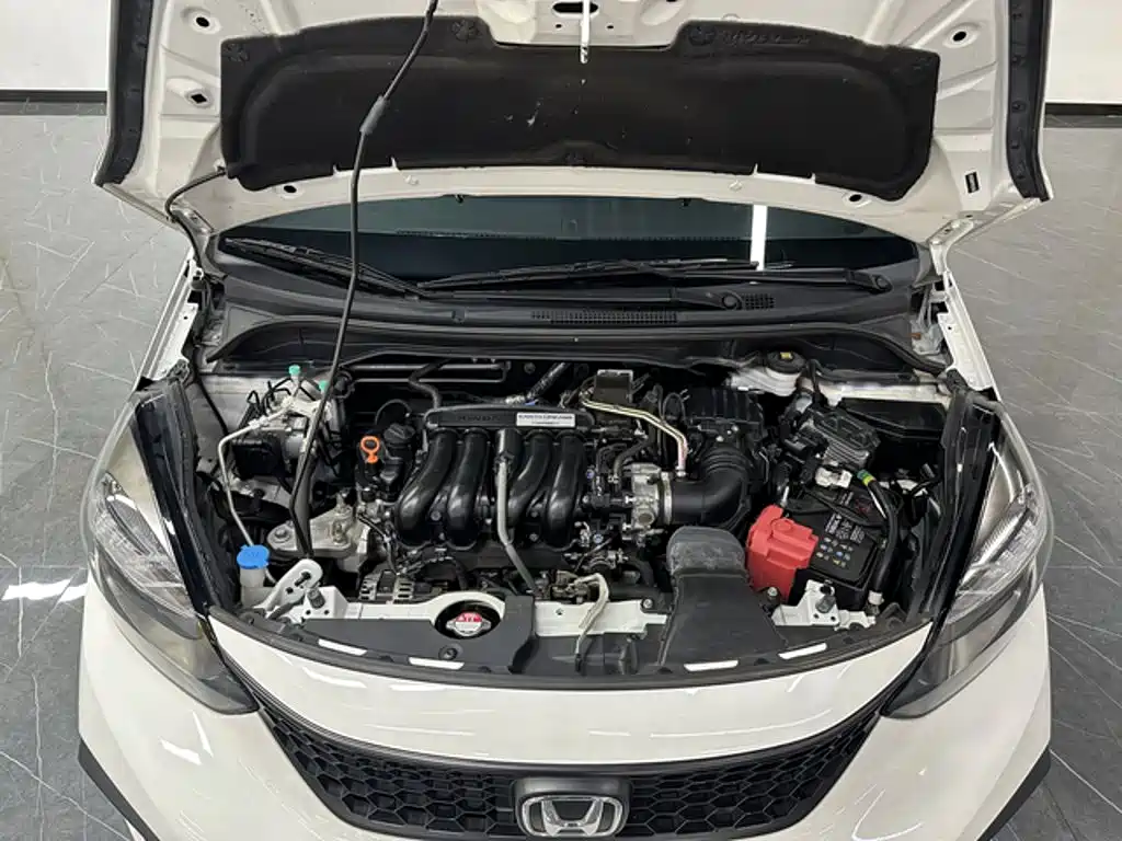 Honda Fit — миниатюра 18
