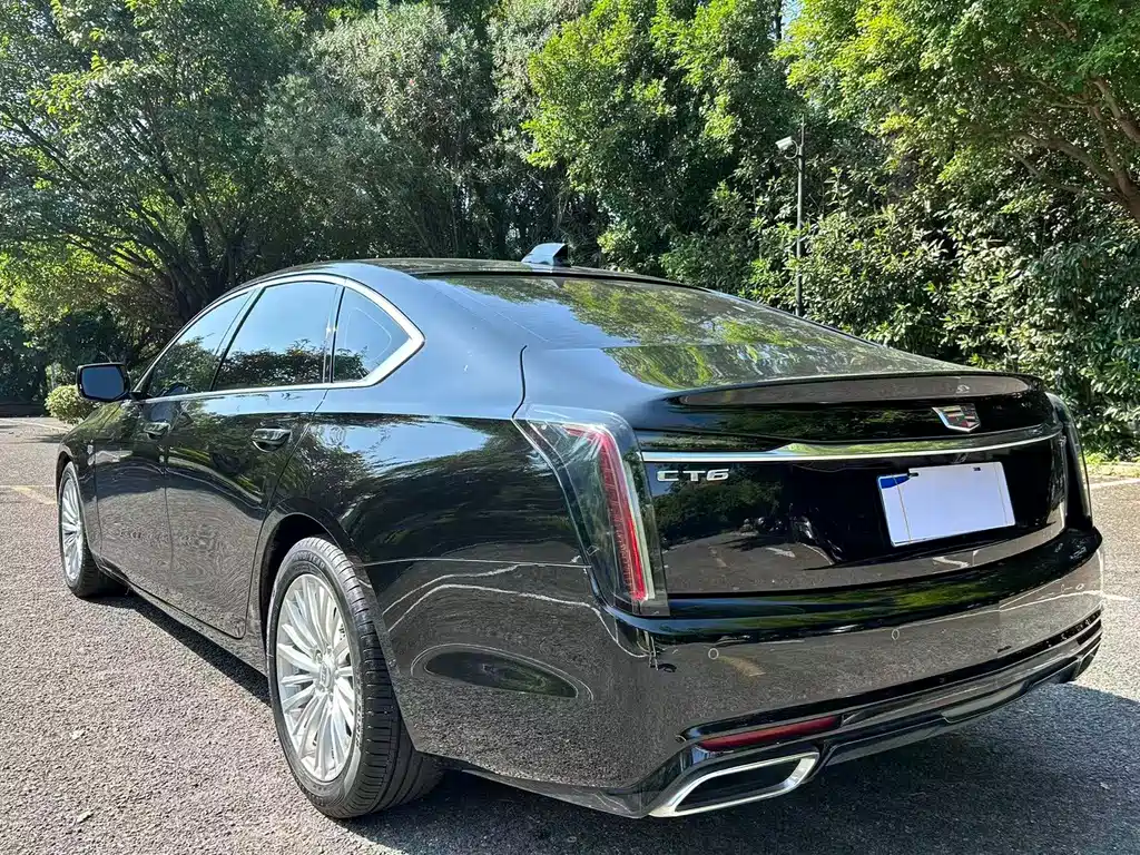 Cadillac CT6 2023 — фото 9