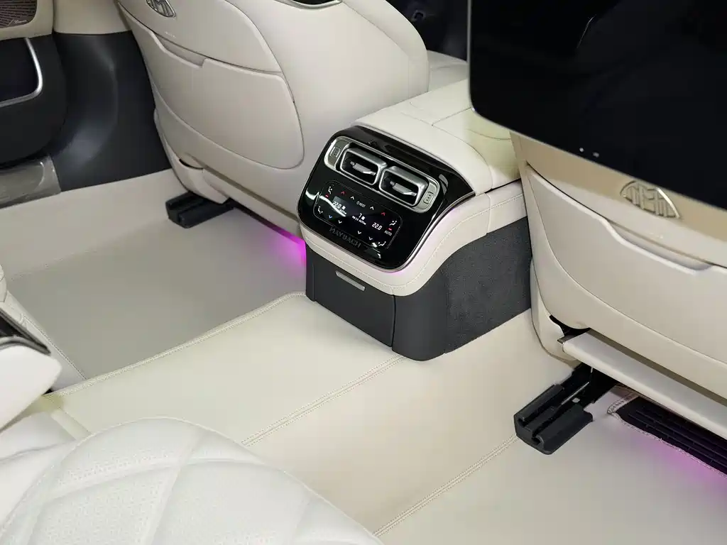 Mercedes-Benz S-Class — миниатюра 19