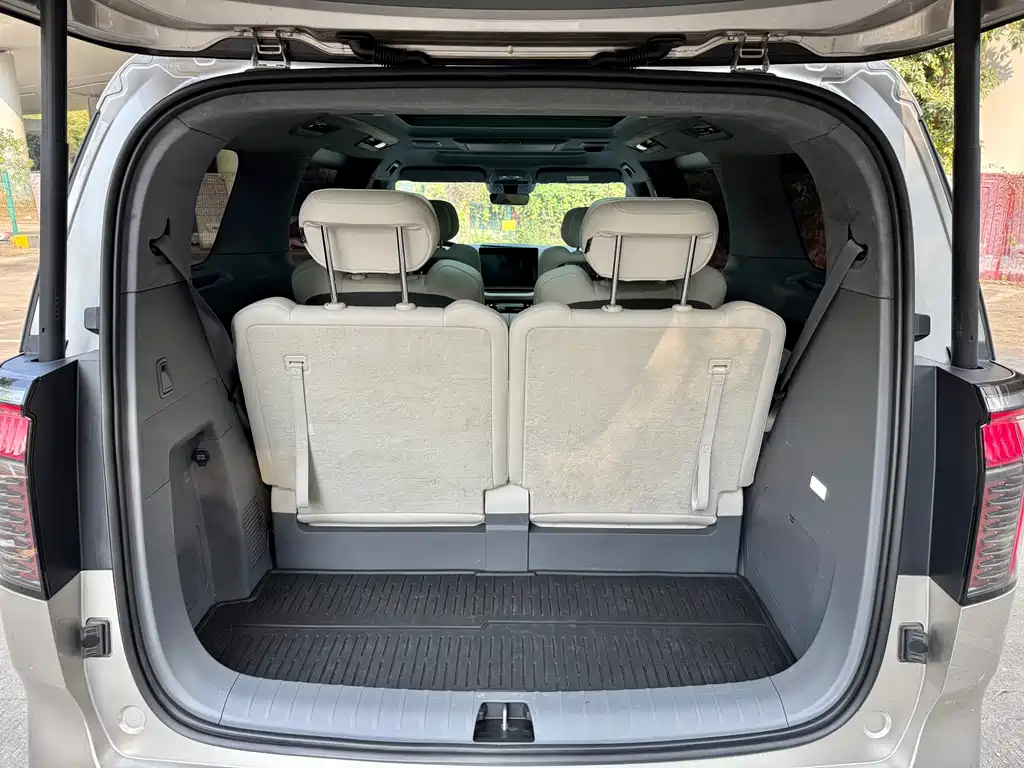 ZEEKR EXTREME KRYPTON 009