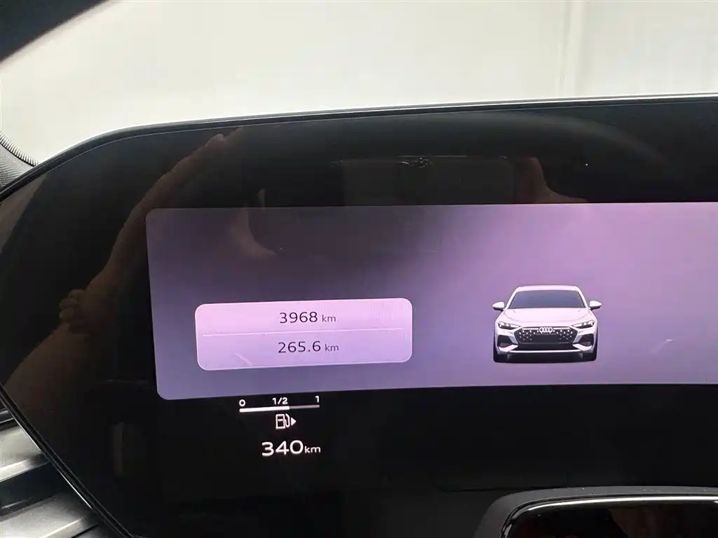 Audi A5L — миниатюра 10