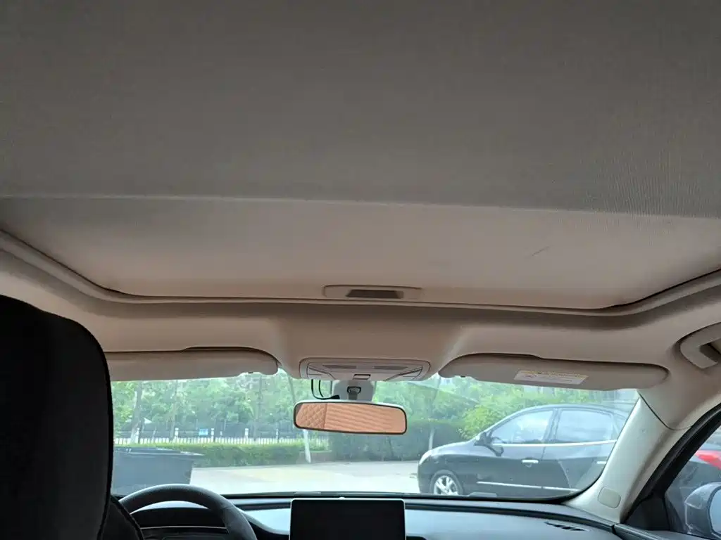 Hongqi H5 2020 1.5T DCT