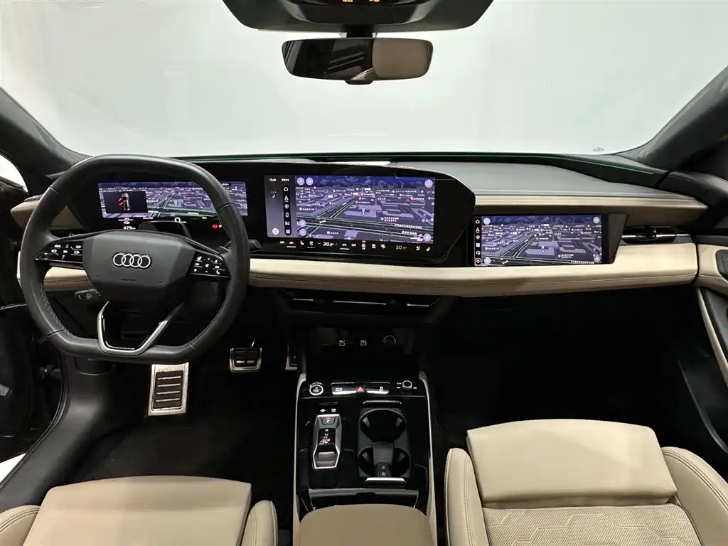 Audi A6L e-tron — миниатюра 6