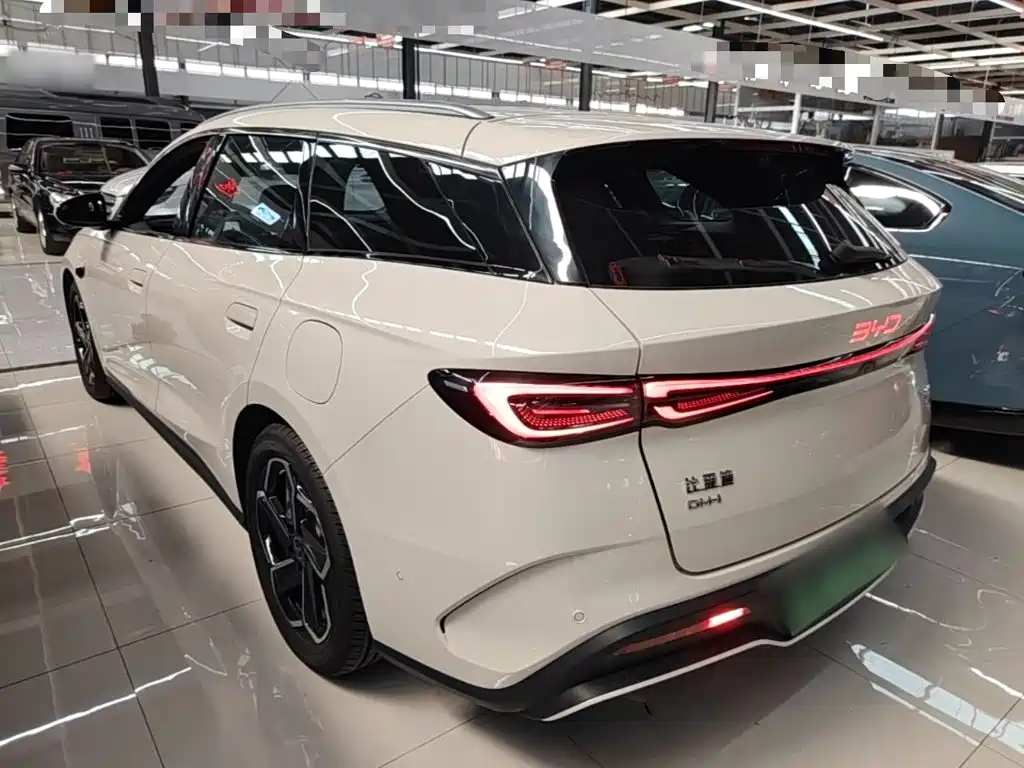 BYD Seals 06 DM-i версия для путешествий — миниатюра 5