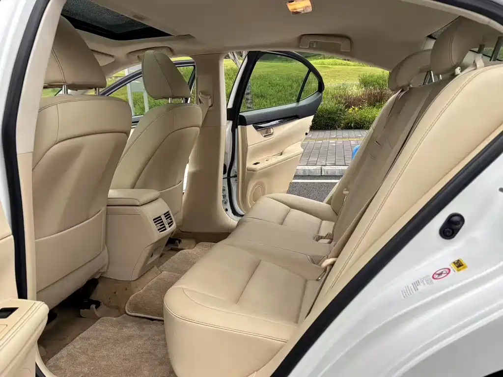 Lexus ES 2014 250 Elite