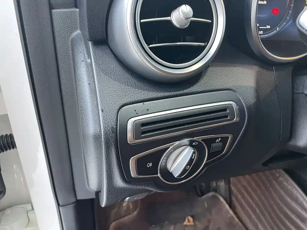 Mercedes-Benz GLC 2020 GLC 300 L 4MATIC