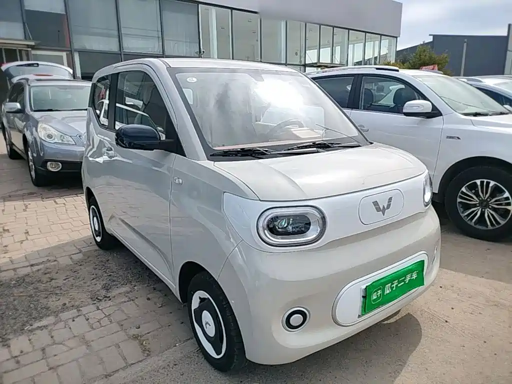Wuling MINIEV — миниатюра 4