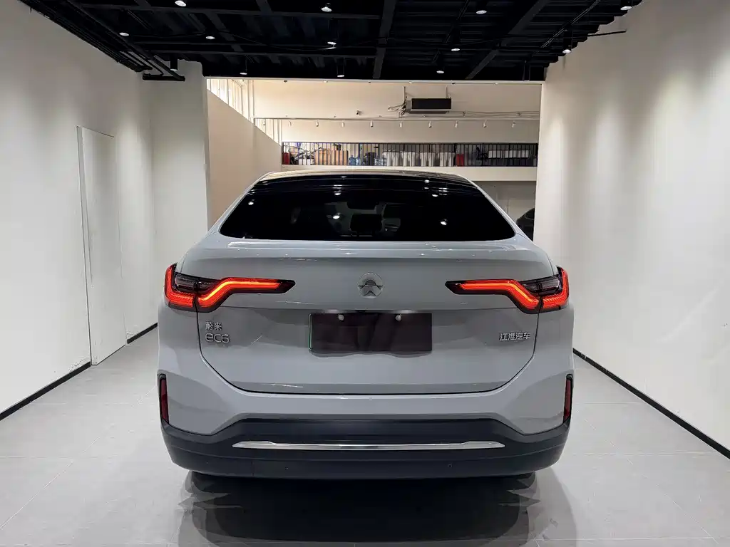 NIO NIO EC6