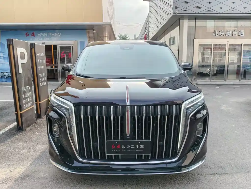 Hongqi HQ9 2023 2.0T
