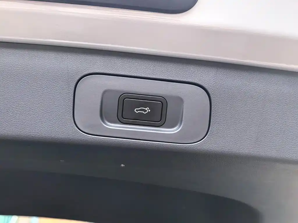Galaxy Galaxy E5 — миниатюра 12