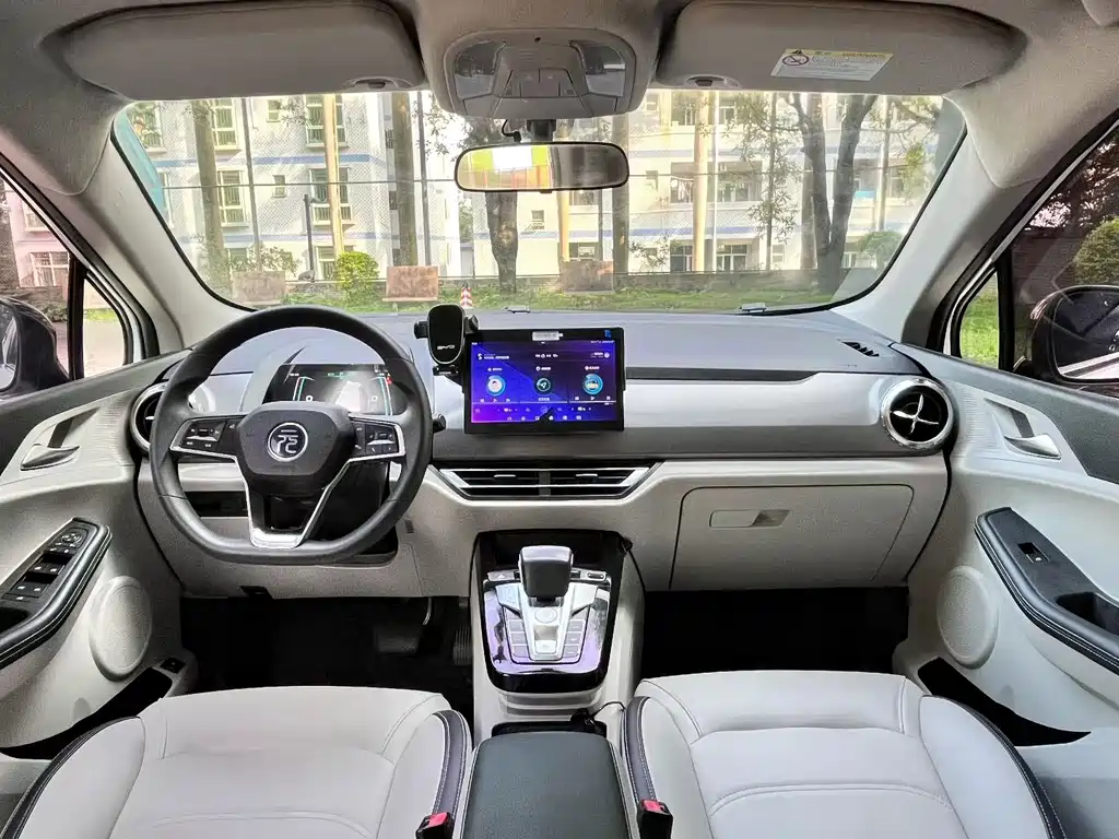 BYD Yuan Pro — миниатюра 5