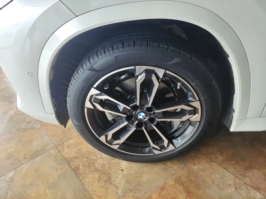 BMW X1 — миниатюра 23