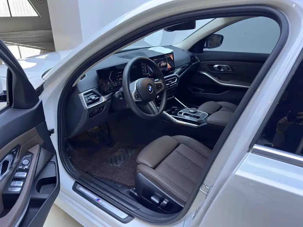 BMW 3 Series 3 2023 320Li M Sport