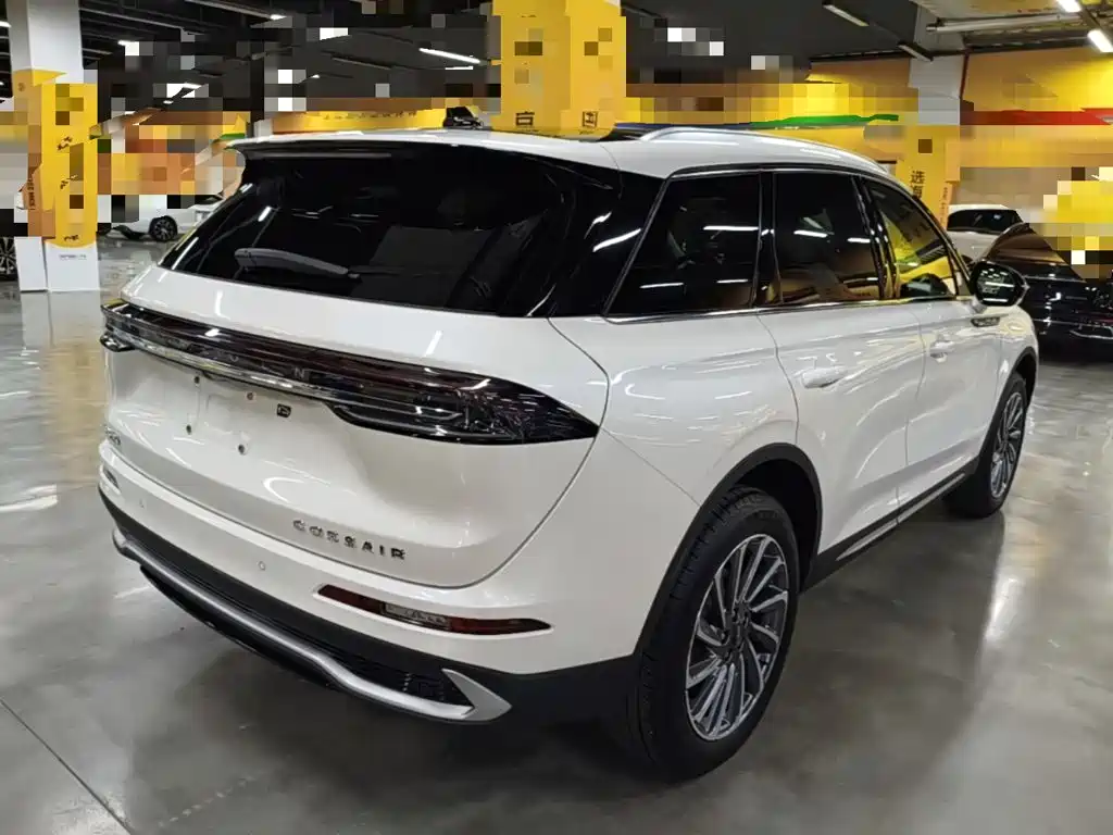 Lincoln Corsair — миниатюра 7