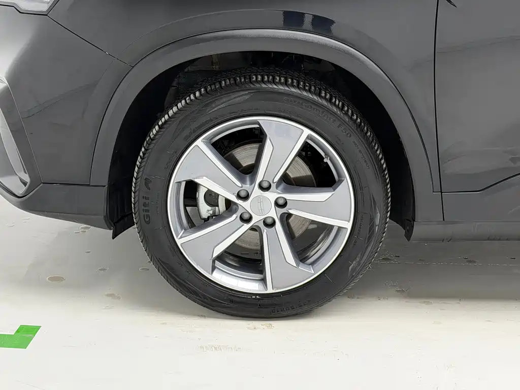 Geely HaoyueL L 2024 2.0T DCT Luxury