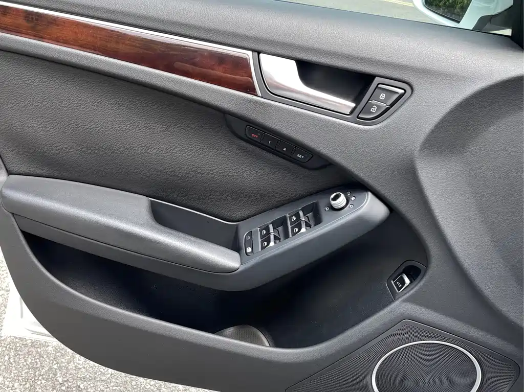 Audi A4L — миниатюра 13