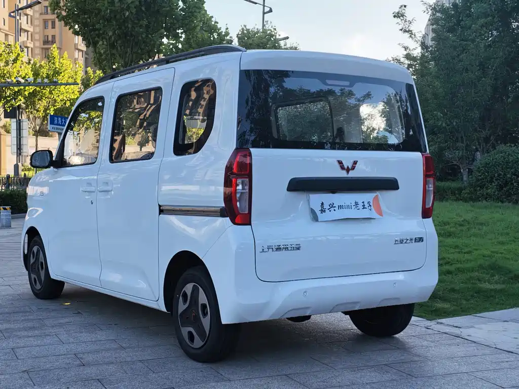 Wuling Zhiguang EV — миниатюра 4