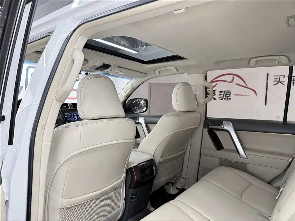 Toyota Land Cruiser Prado 2014 4.0L AT TX-L
