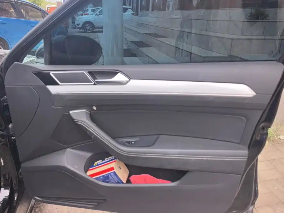Volkswagen 迈腾 PHEV — миниатюра 8
