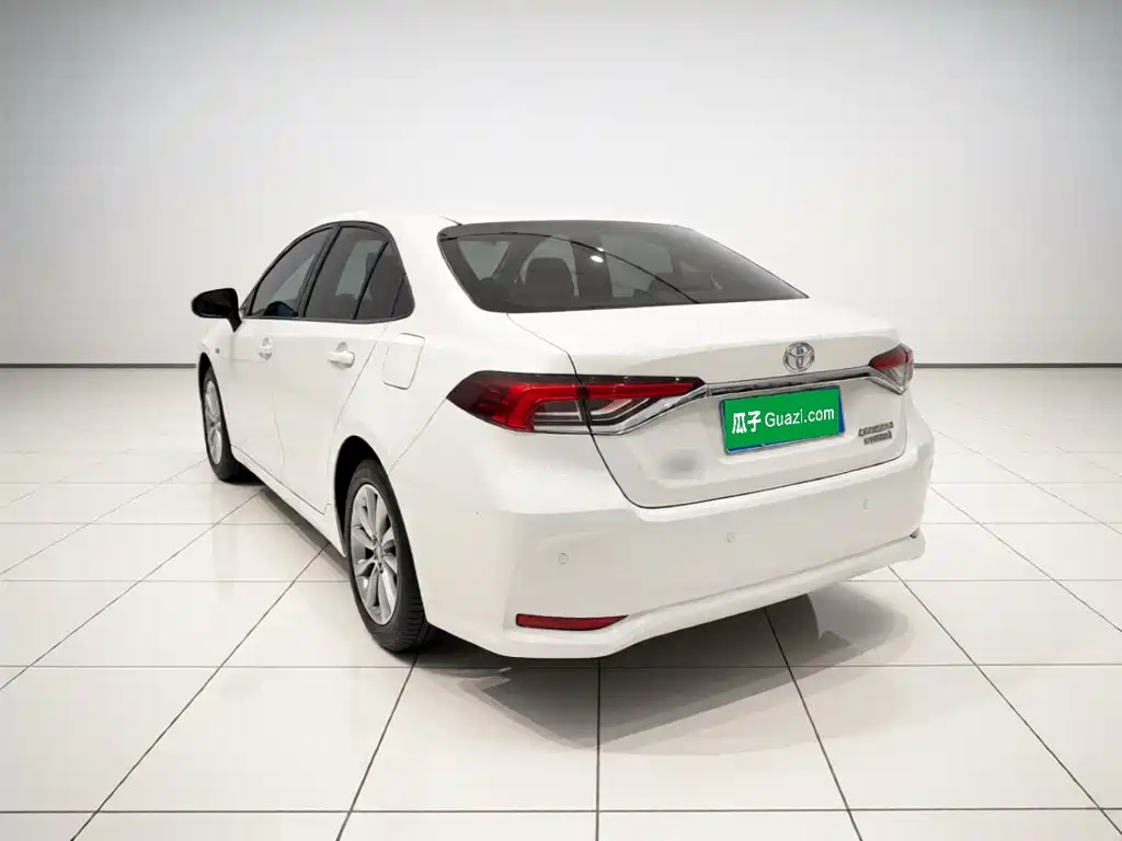 Toyota Corolla — миниатюра 4