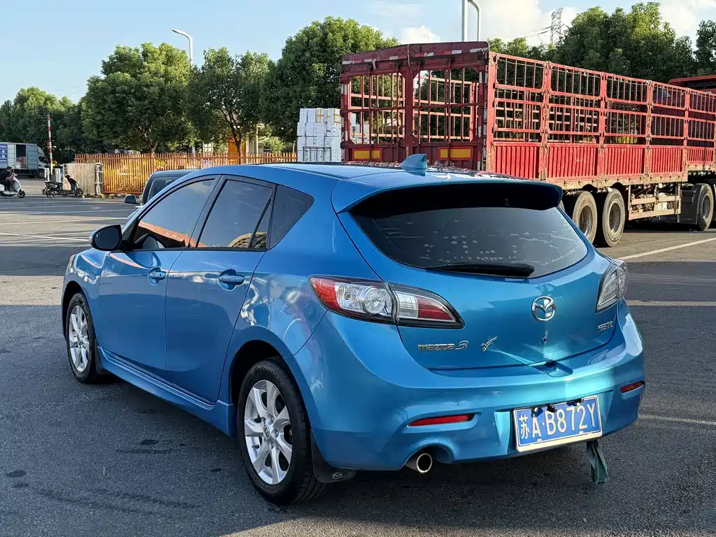 Mazda 3 Xingcheng — миниатюра 11