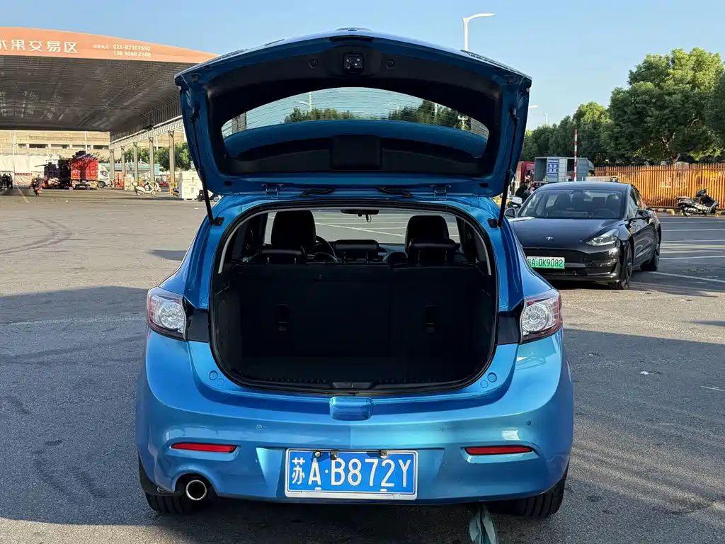 Mazda 3 Xingcheng — миниатюра 13