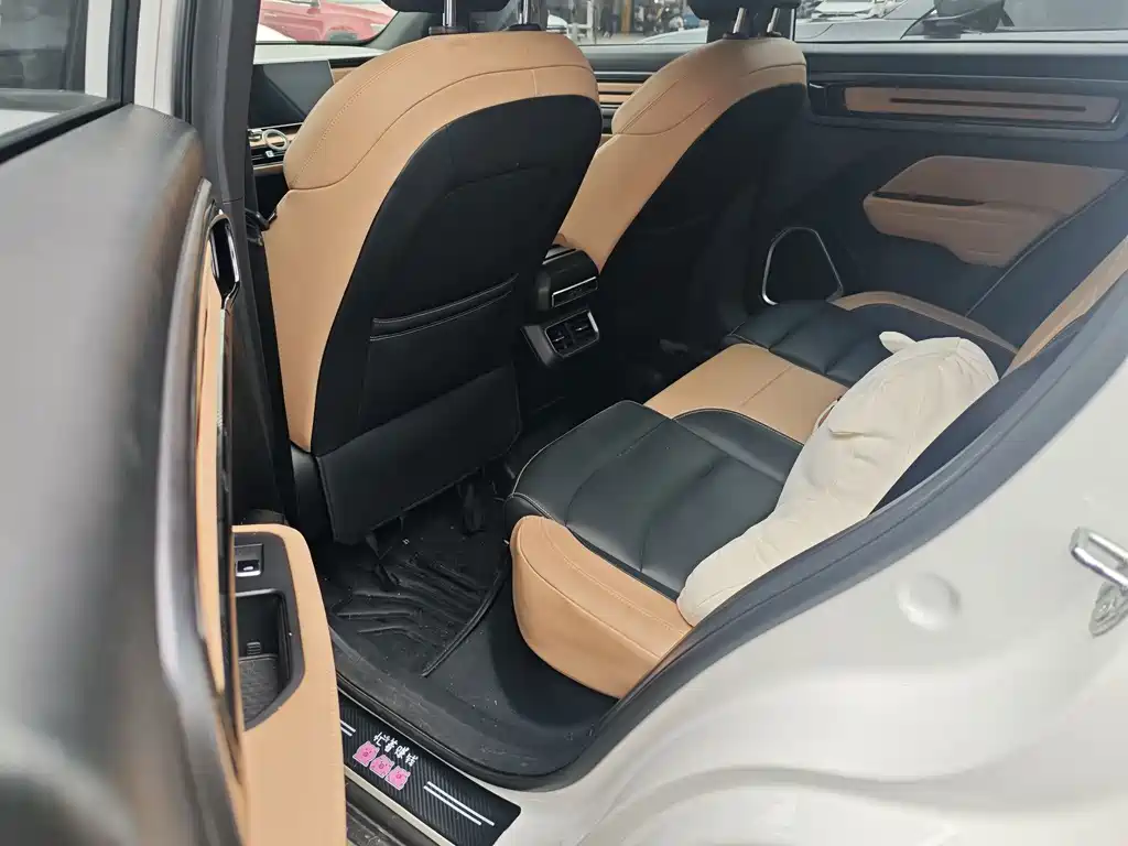 Geely Icon — миниатюра 10