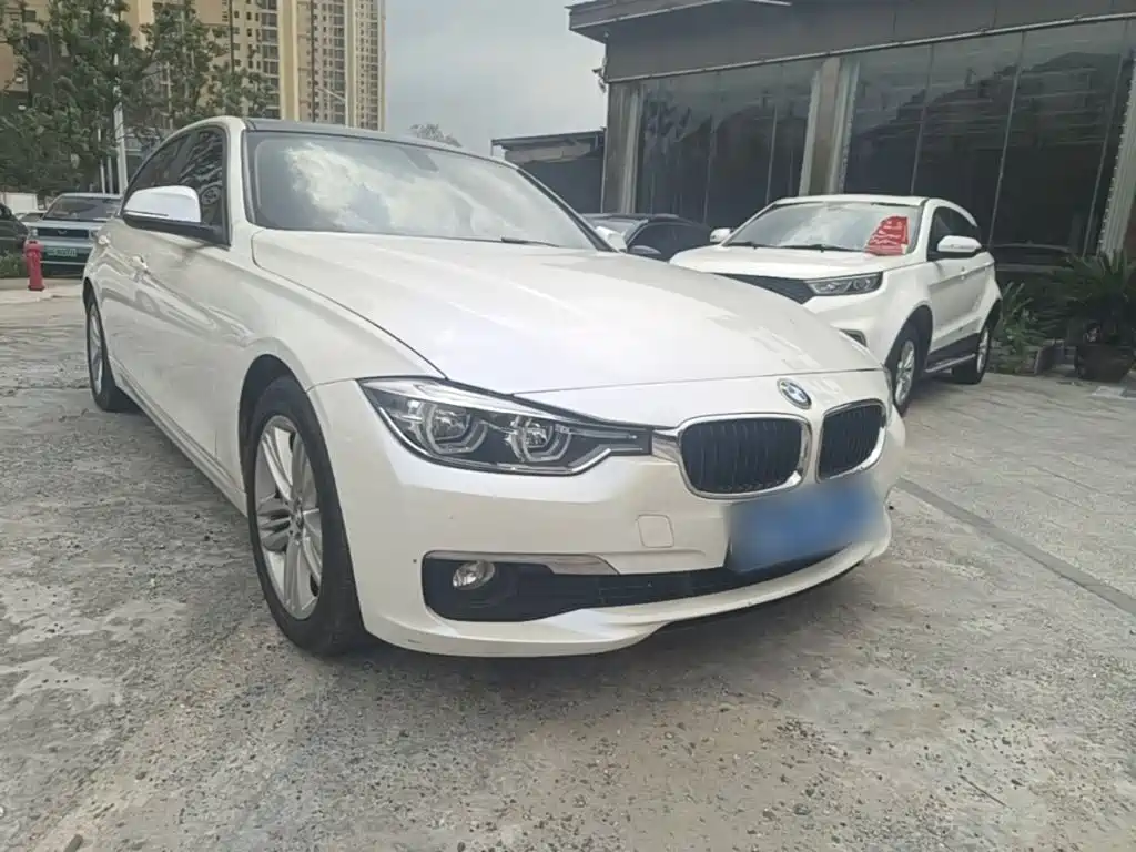 BMW 3 Series — миниатюра 4