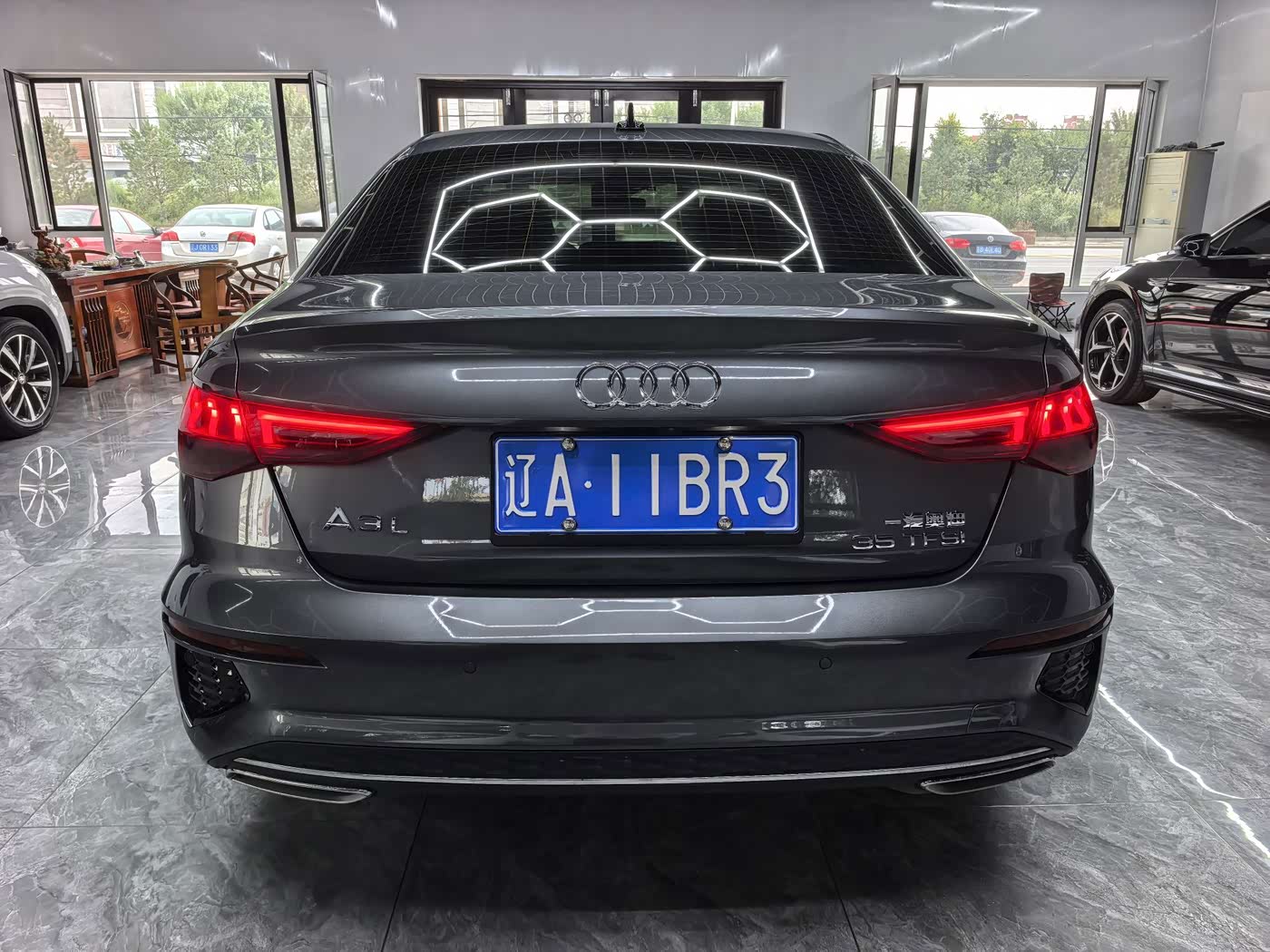 Audi A3 1.4 л 2023 г. Серебристо-серый, пробег 29000 км