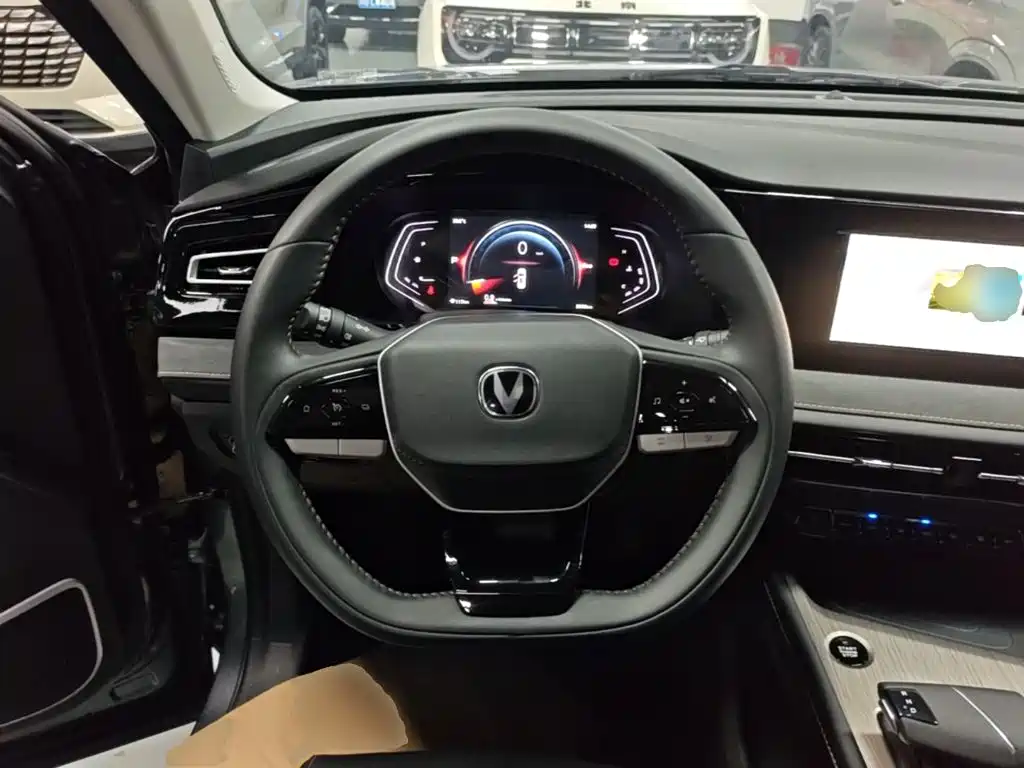 Changan X7 PLUS — миниатюра 11