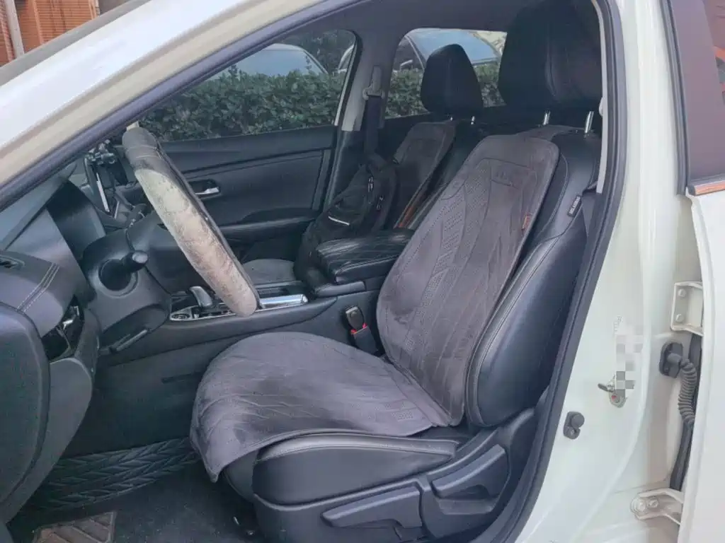 Nissan Sylphy — миниатюра 11