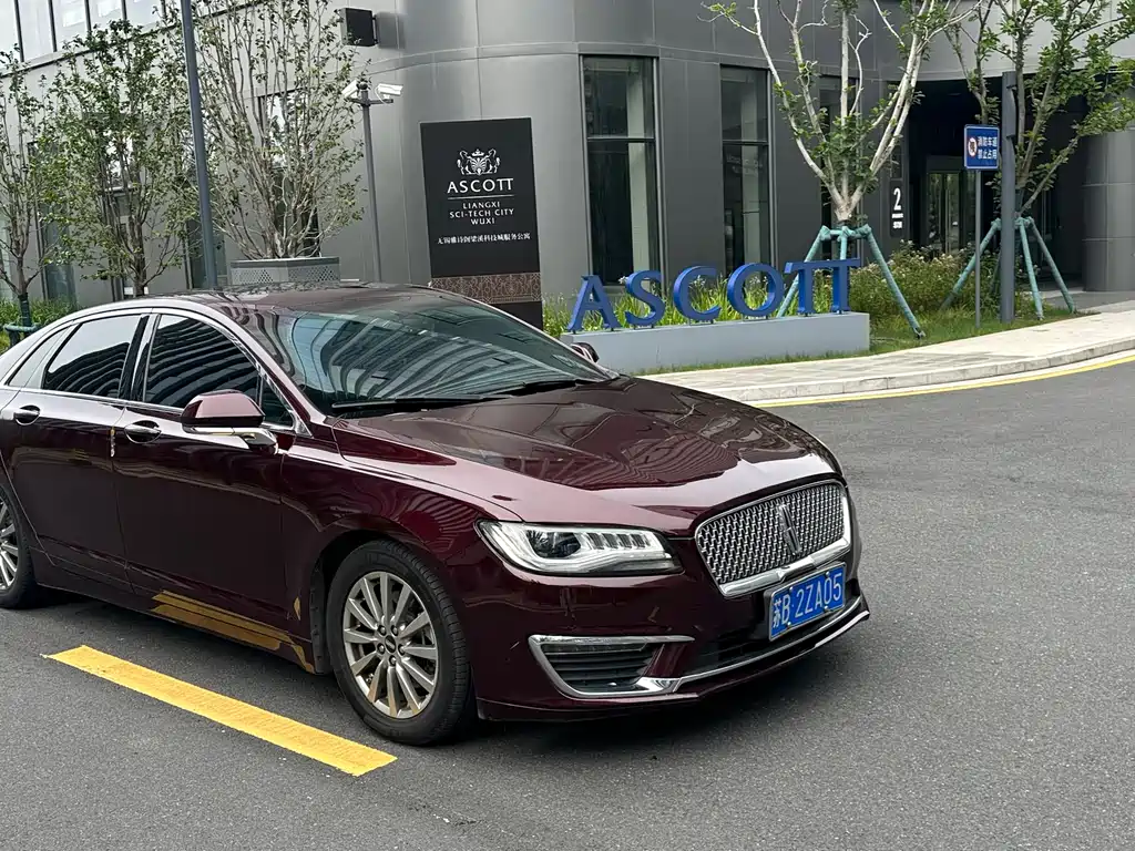 Lincoln MKZ 2017 2.0T Premium