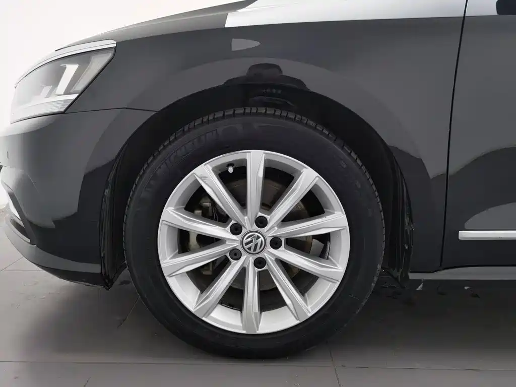 Volkswagen Passat — миниатюра 17