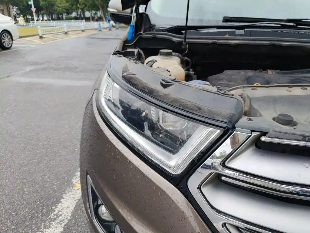 Ford Edge — миниатюра 7
