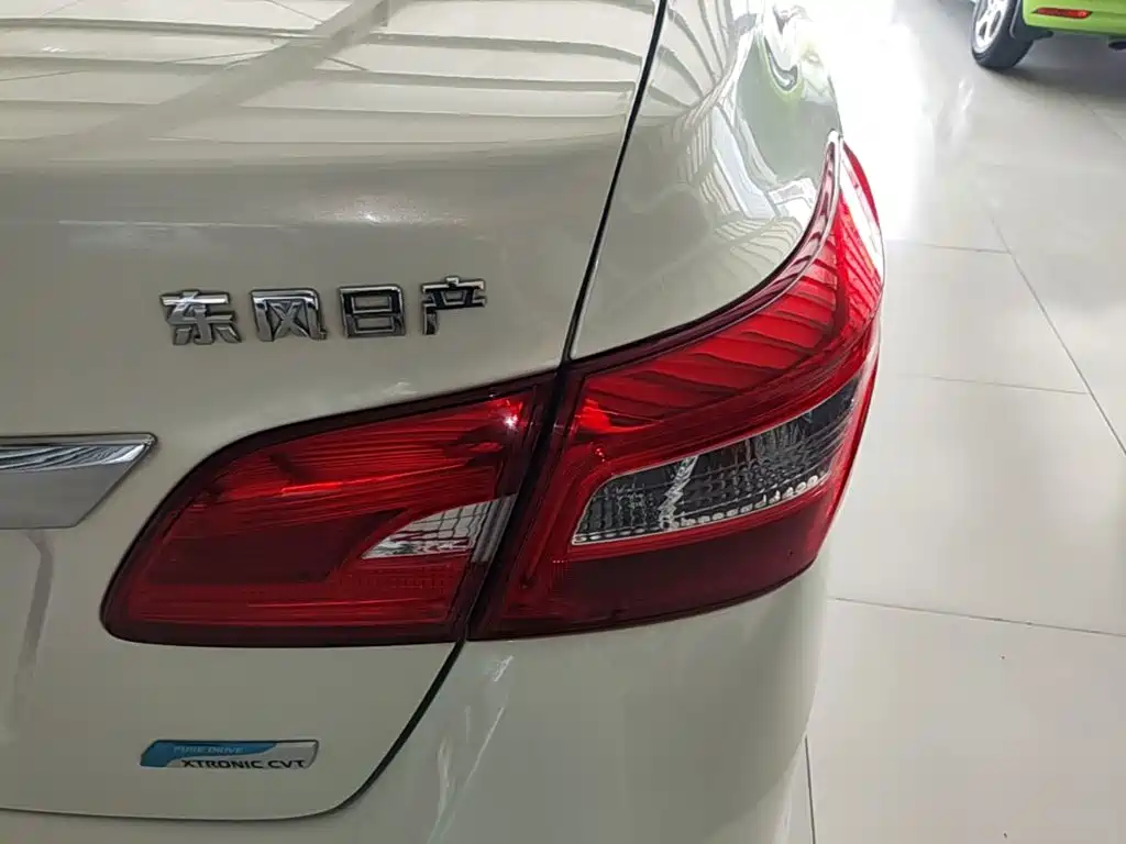 Nissan Sylphy — миниатюра 8