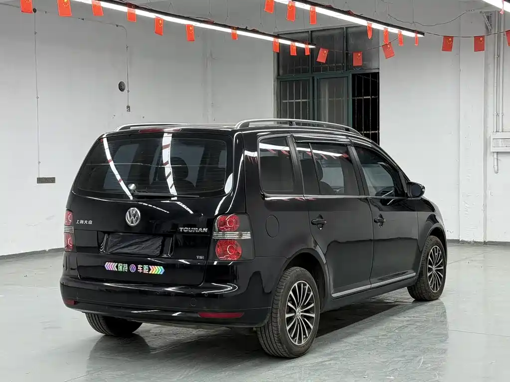 Volkswagen Touran — миниатюра 16
