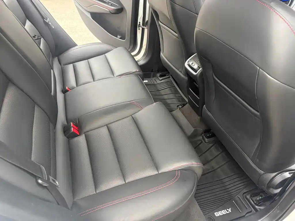 Geely Binrui — миниатюра 7