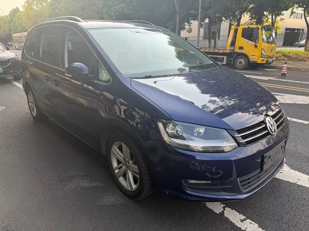 Volkswagen Sharan — миниатюра 3