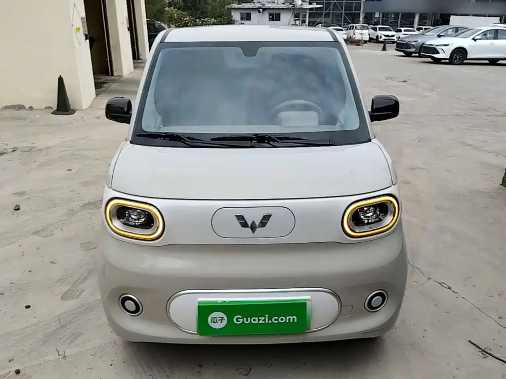 Wuling MINIEV — миниатюра 3