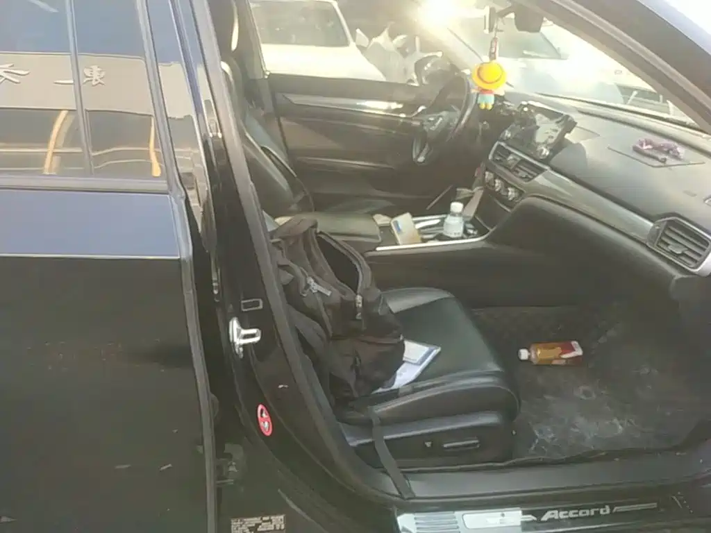 Honda Accord — миниатюра 25