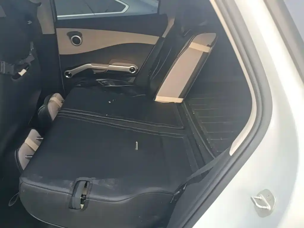 BYD Yuan Plus — миниатюра 17
