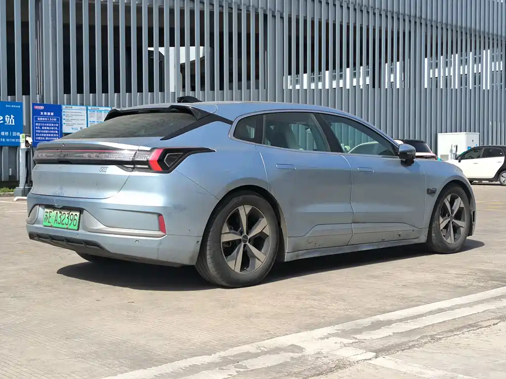 ZEEKR EXTREME KRYPTON 001