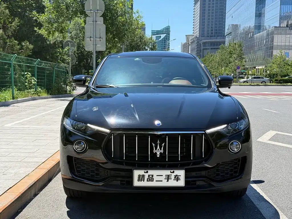 Maserati Levante — фотографии объявления, Фото 3