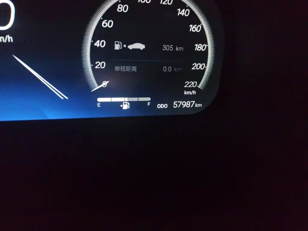 Toyota RAV4 — миниатюра 13
