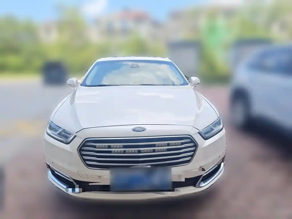 Ford Taurus — миниатюра 2