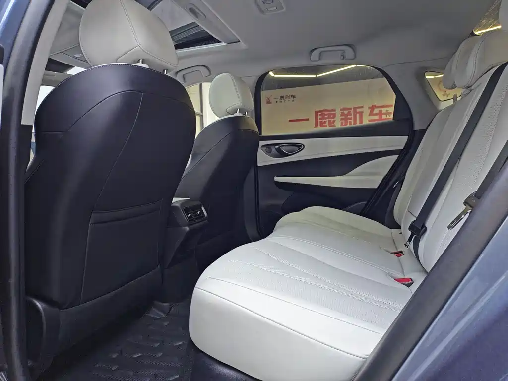 BYD Seal 05 DM-i — миниатюра 8